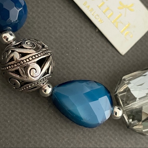 Periwinkle by Barlow multi stone stretch bracelet - Picture 4 of 6